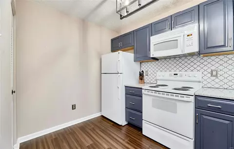 9112 Eager Rd, Saint Louis, MO 63144 photo 20