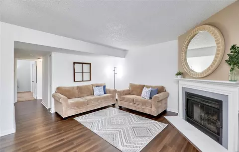 9112 Eager Rd, Saint Louis, MO 63144 photo 11