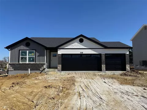 335 Katie Lynn Dr, Wentzville, MO 63385