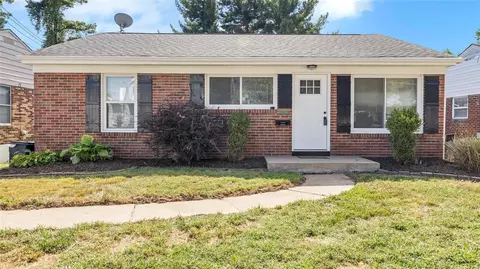 8108 Fawn Ave, Saint Louis, MO 63144