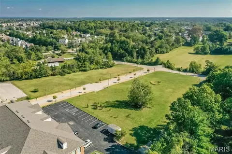 17002 New College Ave, Wildwood, MO 63040