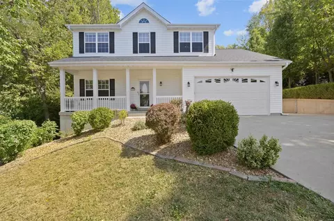 40 Lansing Ave, Maryland Heights, MO 63043