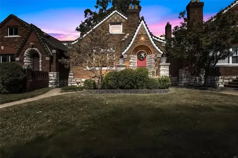 6315 Bancroft Ave, Saint Louis, MO 63109