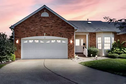 12 Rebecca Terrace Ct #784A, Dardenne Prairie, MO 63368