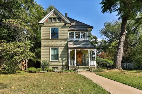 5715 Clemens Ave, Saint Louis, MO 63112