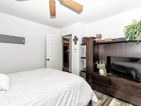 8026 Mathilda, Affton, MO 63123 photo 12