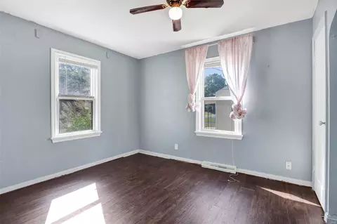 3579 Long Dr, Saint Ann, MO 63074 photo 4