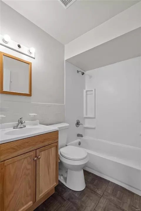 6119 Jackson, Berkeley, MO 63134 photo 9