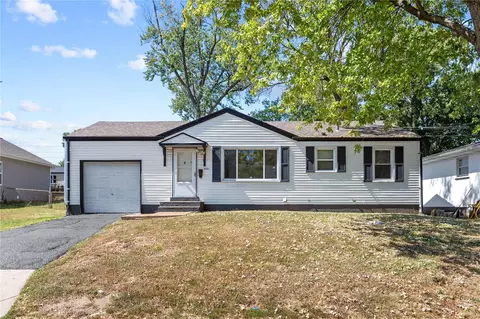 6119 Jackson, Berkeley, MO 63134