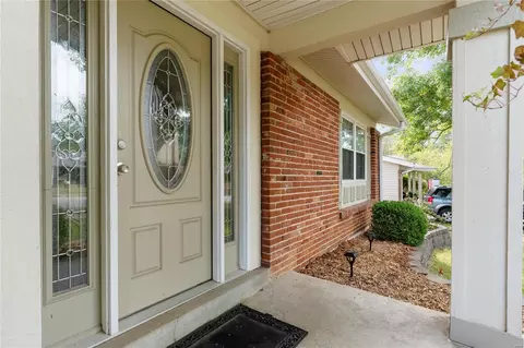 352 Turfwood Dr, Ballwin, MO 63021 photo 4