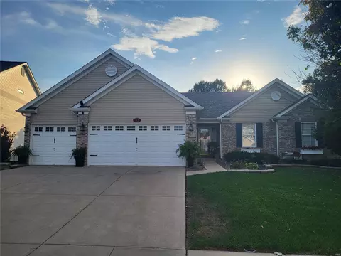313 Van Buren Dr, Wentzville, MO 63385