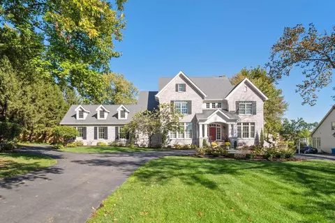 24 Spoede Ln, Creve Coeur, MO 63141
