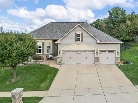 1228 Birch Meadow Ct, High Ridge, MO 63049