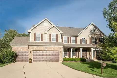 474 Blackwolf Run Dr, Wildwood, MO 63040
