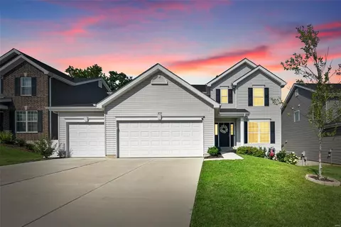 632 Furlong Ct, Wentzville, MO 63385