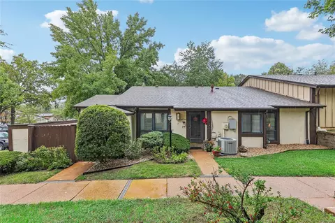 11167 Whispering Oaks Dr, Saint Louis, MO 63136