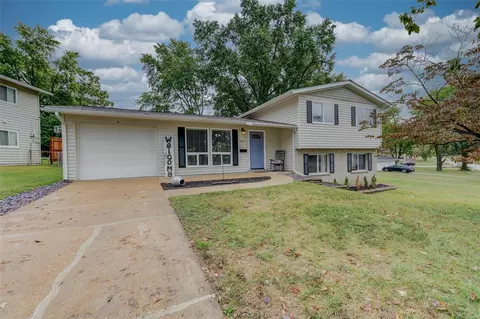 Undisclosed, Bridgeton, MO 63044