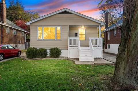 3516 Edmundson Rd, Saint Louis, MO 63114