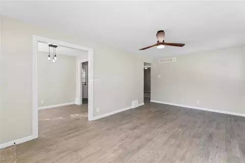 Living - 4427 Eminence Blvd, Berkeley, MO 63134 photo 3 of 3