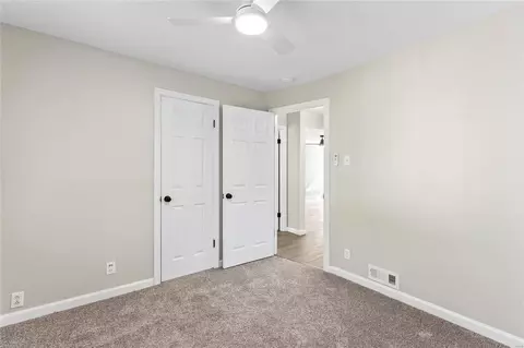 Bedroom - 4427 Eminence Blvd, Berkeley, MO 63134 photo 4 of 4