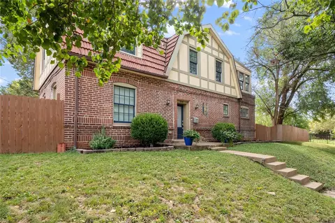 1818 Lawrence St, Saint Louis, MO 63110