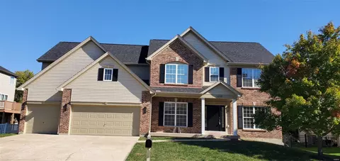 1210 Valley Pass Dr, O'fallon, MO 63366