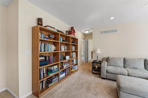 1210 Valley Pass Dr, O'fallon, MO 63366 photo 24