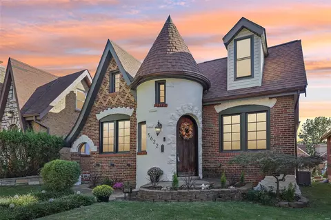 5622 Rosa Ave, Saint Louis, MO 63109