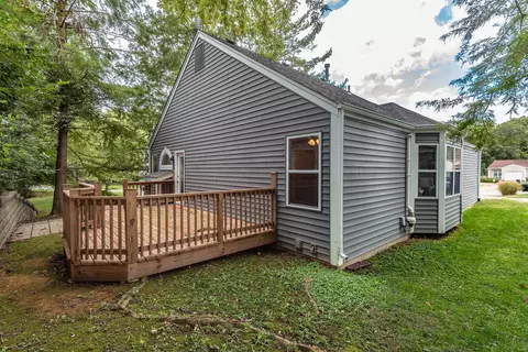 206 Cascade Terrace Dr, Ballwin, MO 63021 photo 3