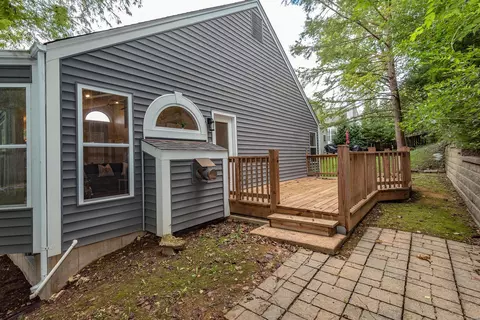 206 Cascade Terrace Dr, Ballwin, MO 63021 photo 4
