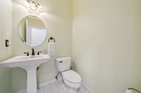 807 Emerald Oaks Ct, Eureka, MO 63025 photo 8