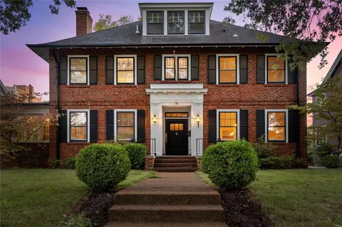 16 Aberdeen Pl, Saint Louis, MO 63105