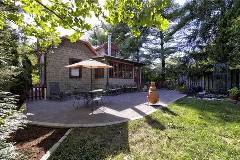 Exterior - 219 E Jackson Rd, Saint Louis, MO 63119 photo 11 of 22