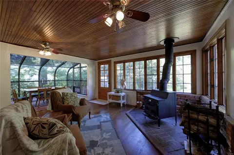 Exterior - 219 E Jackson Rd, Saint Louis, MO 63119 photo 4 of 22