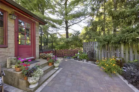 Exterior - 219 E Jackson Rd, Saint Louis, MO 63119 photo 8 of 22