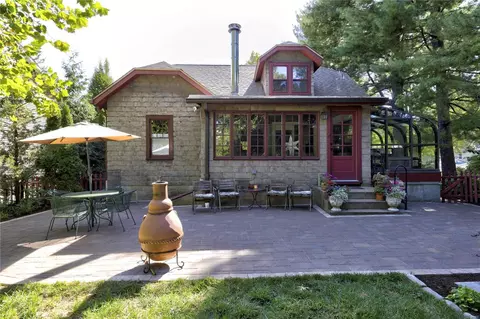 Exterior - 219 E Jackson Rd, Saint Louis, MO 63119 photo 12 of 22