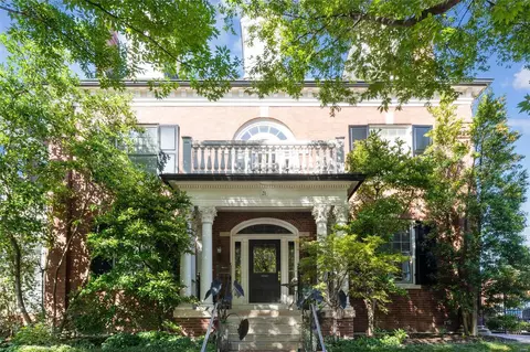 21 Maryland Plz #21E, Saint Louis, MO 63108