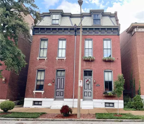 2308 S 9th St, Saint Louis, MO 63104