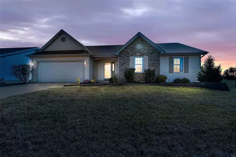 617 Bull Valley Dr, St. Peters, MO 63304