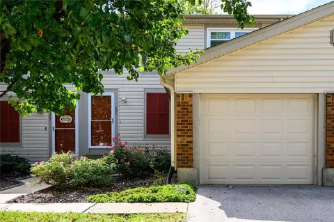 623 Sugar Trail Ct #3, Saint Peters, MO 63376