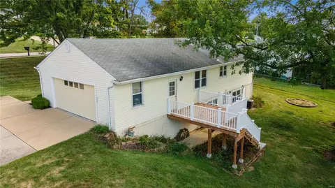 511 Hanna Rd, Manchester, MO 63021 photo 2