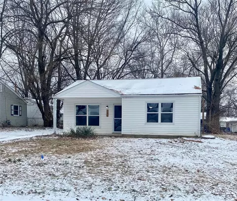 340 Brackleigh Ln, Florissant, MO 63031
