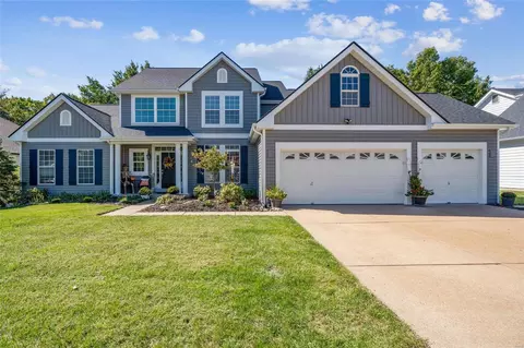 807 Dogwood Meadows Ct, Ellisville, MO 63021