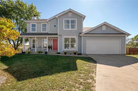 1723 Summergate Ct, St Peters, MO 63303