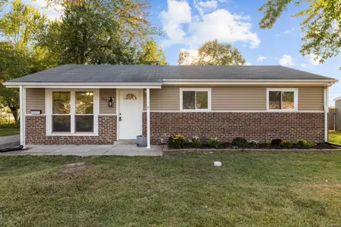 903 Taylor Pl, O'fallon, MO 63366