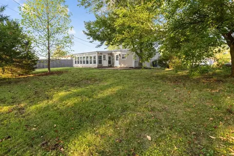 Exterior - 903 Taylor Pl, O'fallon, MO 63366 photo 5 of 5