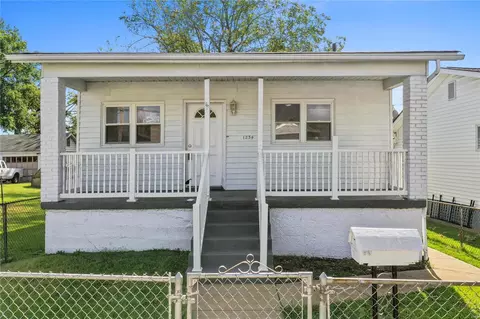 1234 Dammert Ave, Saint Louis, MO 63125