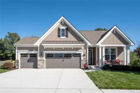 1238 Peruque Ridge Dr, Wentzville, MO 63385