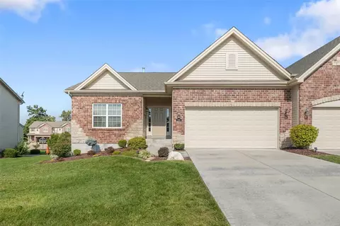 111 Cabot Ct, Wentzville, MO 63385