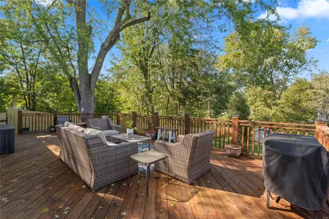 Exterior - 619 Parker Dr, Ballwin, MO 63021 photo 10 of 10